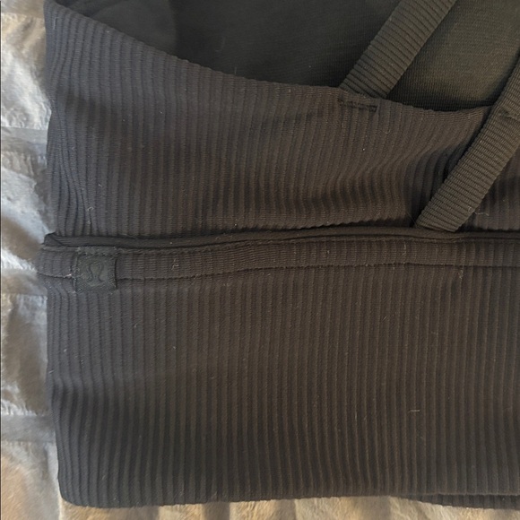 lululemon Energy Longline Bra, black, sz 8 ribbed - Picture 5 of 6